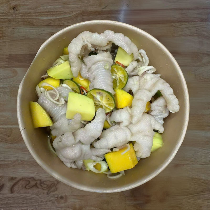 Chân Gà Sả Tắc – Món Ăn Vặt Chua Cay Giòn Dai, Càng Ăn Càng Ghiền